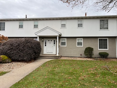 88 Fuller St unit 19, Ludlow, MA 01056 - photo 2