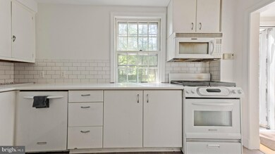 273 Hawthorne Ave, Princeton, NJ 08540 - photo 4