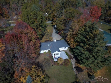 1139 W Walnut St, Saint Charles, MI 48655 - photo 5