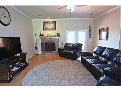 700 Woodbriar, Noble, OK 73068 - photo 2