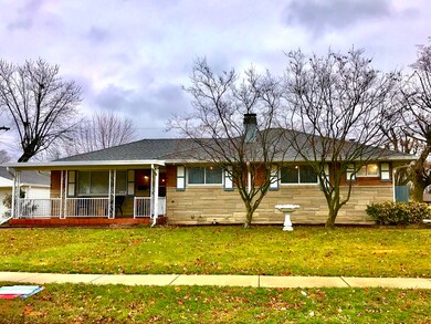 609 Killian Dr, Beech Grove, IN 46107 - photo 2