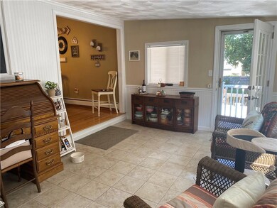 16 Hawkins St, Greenville, RI 02828 - photo 7