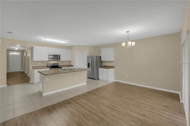 Beautiful laminate and tile floors throughout the 