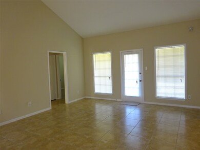 7935 Lumber Jack Dr, Houston, TX 77040 - photo 7