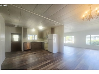 1800 Lakewood Ct unit 74, Eugene, OR 97402 - photo 2