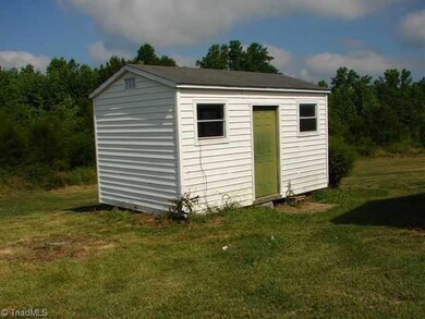 4627 Buffalo Ford Rd, Asheboro, NC 27205 - photo 5