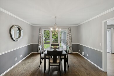 You can EASILY seat 12 in this large dining space!