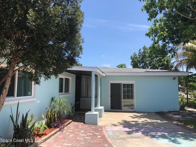 700 Jacaranda