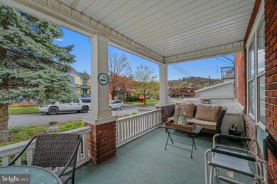 184 Wilkes St unit 3, Berkeley Springs, WV 25411 - photo 5