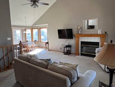 2854 SW Cannock Chase Rd, Topeka, KS 66614 - photo 2