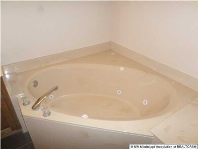 7134 Crape Myrtle Dr, Olive Branch, MS 38654 - photo 7