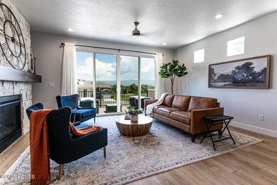 858 N Pinehurst Dr, Midway, UT 84049 - photo 3