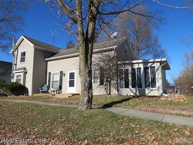 Walk to Fowlerville from this great home, city sidewalks.