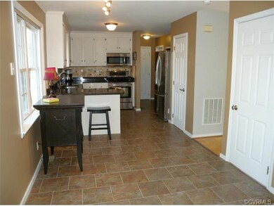 Large Eat-In Kitchen.