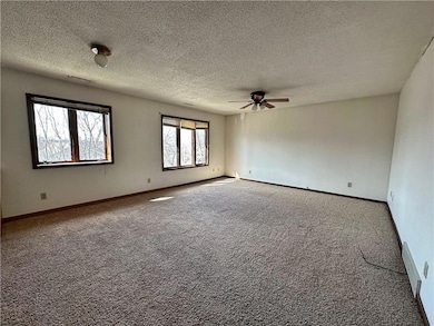 1401 W 16th St S unit 5, Newton, IA 50208 - photo 6