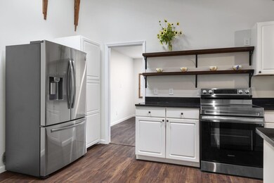 Stainless appliances