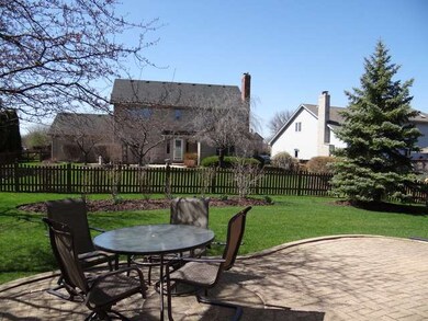 3823 Capri Ct, Naperville, IL 60564 - photo 2