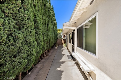 125 E Escalones, San Clemente, CA 92672 - photo 3