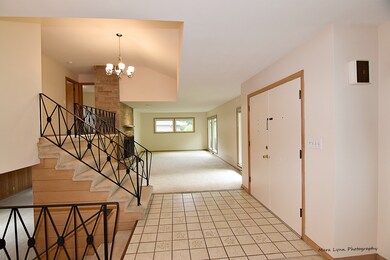 Open and spacious front entryway welcomes you to t