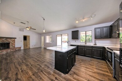 Kitchen/Family Room