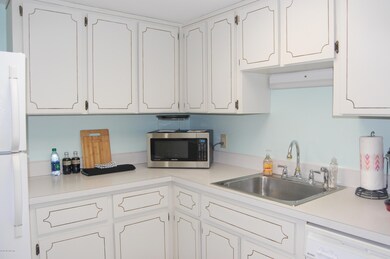 2303 Costa Verde Blvd unit 201, Jacksonville Beach, FL 32250 - photo 6