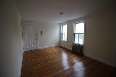 30 Crescent St unit 4, Wakefield, MA 01880 - photo 3