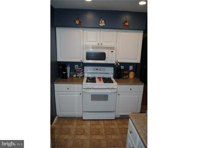 112 Lupton Ave, Woodbury, NJ 08096 - photo 4