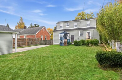 1751 Villa Rd, Birmingham, MI 48009 - photo 3