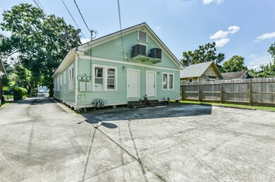 816 Cortlandt St, Houston, TX 77007 - photo 4