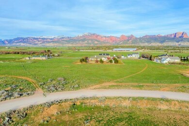 655 S 650 E, New Harmony, UT 84757 - photo 2
