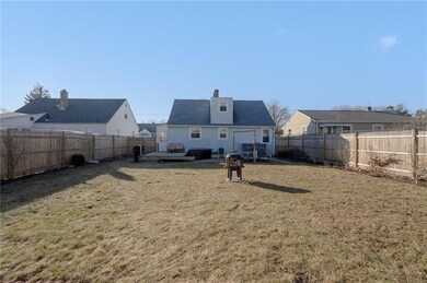 215 Clews St, Pawtucket, RI 02861 - photo 4