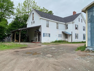 12 Lowell St, Calais, ME 04619 - photo 3