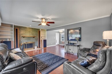 24923 Nobottom Rd, Olmsted Township, OH 44138 - photo 4