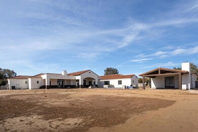 9231 N. 52nd Pl -5 backyard
