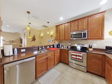 5029 Herring Ct, New Port Richey, FL 34652 - photo 3