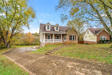 626 Bay Ln, Clarksville, TN 37042 - photo 2