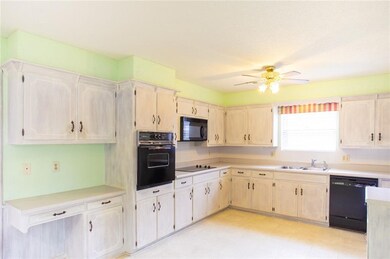 4220 NW 55th St, Oklahoma City, OK 73112 - photo 6