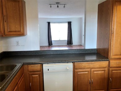 8121 SW 24th Ct unit 304, Davie, FL 33324 - photo 6