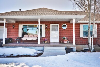 2985 Highland Loop Kamas UT-large-004-00