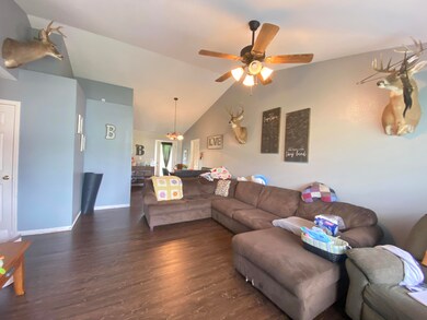 625 N Sunset Ave, Bolivar, MO 65613 - photo 6