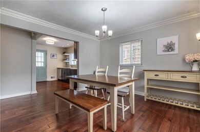 324 Augusta St, Pittsburgh, PA 15211 - photo 5