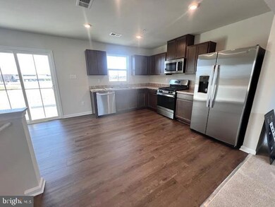 66 Rose Glen Ct, Valley Township, PA 19320 - photo 2