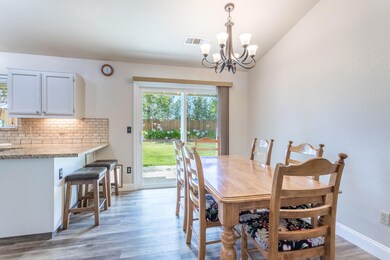 1677 Trumpet Dr, Redding, CA 96003 - photo 5