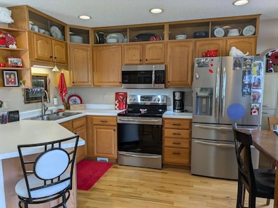 709 Serenity Ct, Decorah, IA 52101 - photo 6