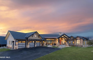 2682 E Haystacker Drive | Eagle Ranch