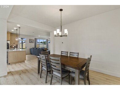 405 Pagget Ave, Winlock, WA 98596 - photo 6