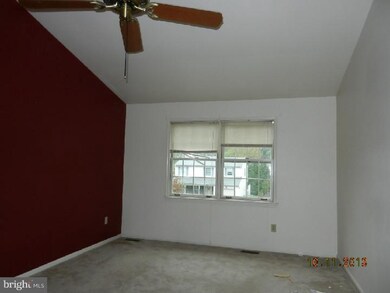 143 Gentry Dr, Perkasie, PA 18944 - photo 5