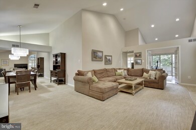 5822 Linden Square Ct, Rockville, MD 20852 - photo 7