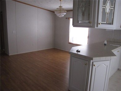 33 River Ave, Gardiner, ME 04345 - photo 4