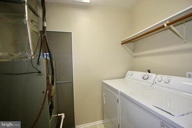 230 APT A Wakefield Rd, Hagerstown, MD 21740 - photo 4